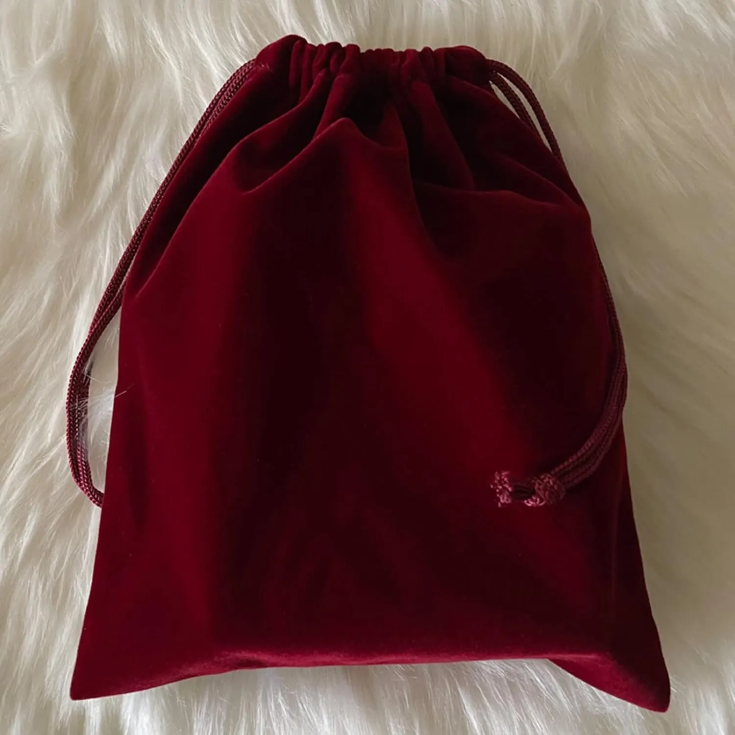 Aestivate 8 Pack Large Velvet Drawstring Pouch, Velvet Bag 810 Inch Storage Bag Cosmetics Pouches Dust Bag 8 Pieces(Dark Red)
