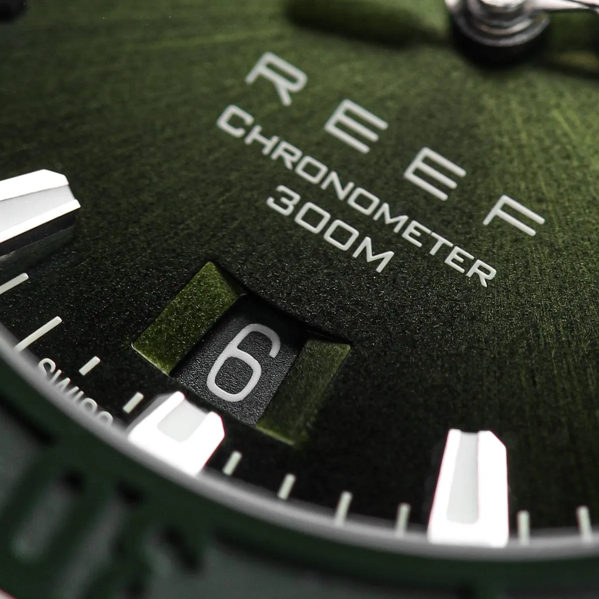 Formex REEF Automatic Chronometer - Green Dial / Green Bezel