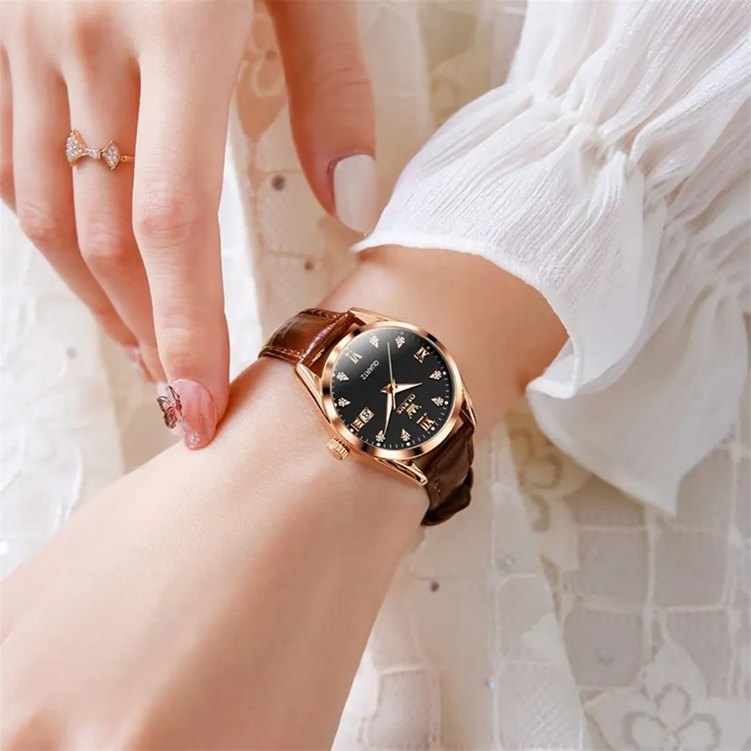 Lavish Leather Women's Timepiece