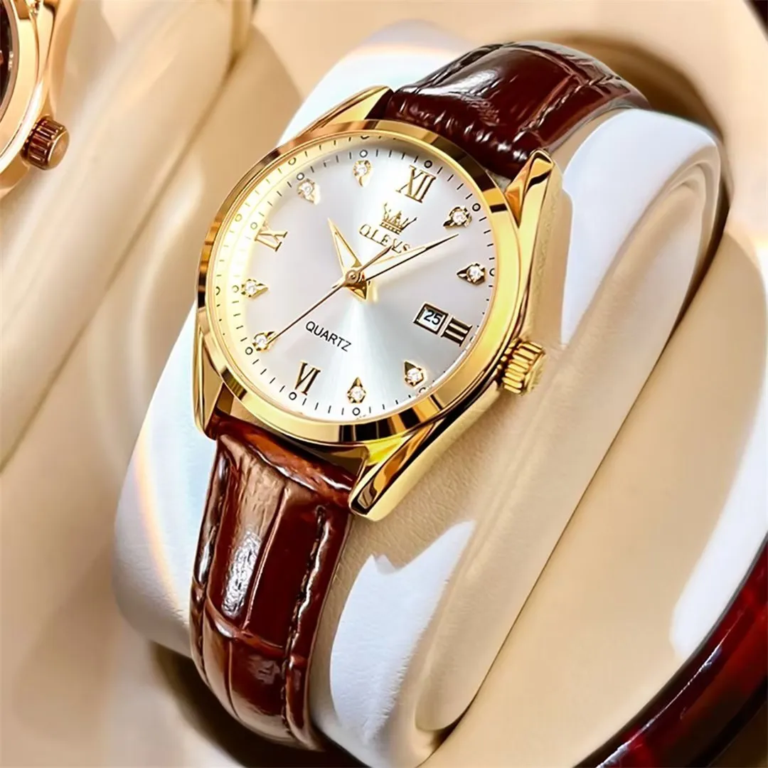 Lavish Leather Women's Timepiece