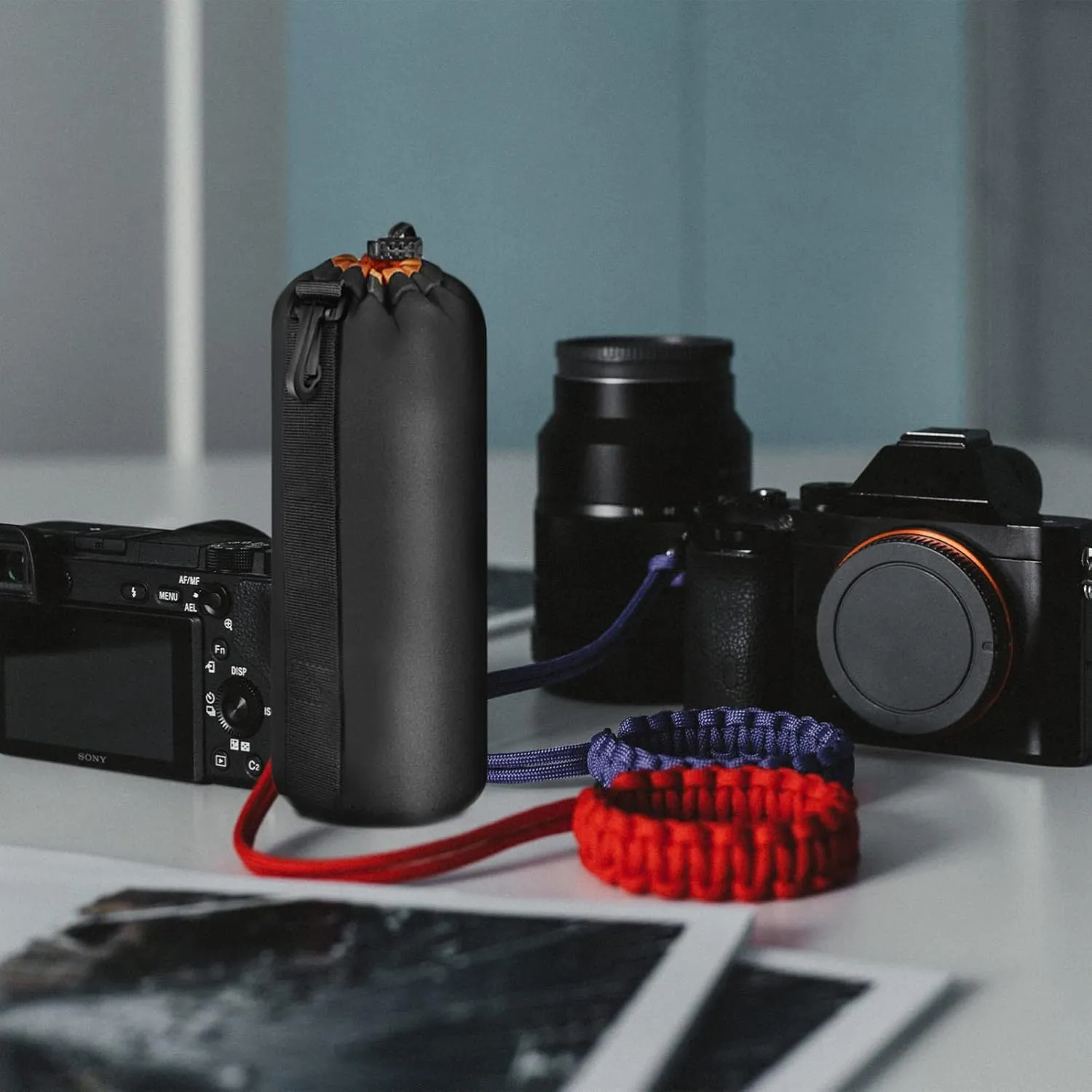 Mobestech 2pcs Professional DSLR Camera Lens Pouch Neoprene Bag Buckle Safe Transport for Camera Lens Water Resistant Case