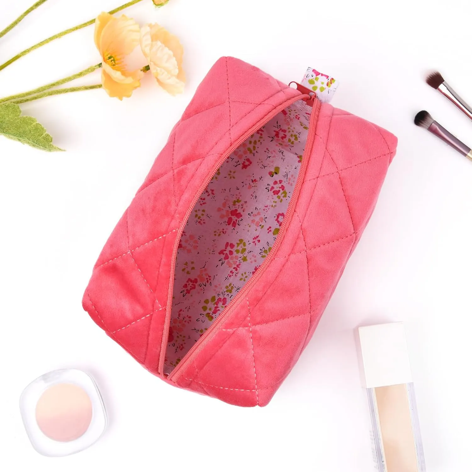 Pink Makeup Bag Terry Quilted Cosmetic Bag Puffy Coquette Makeup pouch Aesthetic Cotton Travel Toiletry Bag Organizer Makeup Brushes Storage Bag for Women
