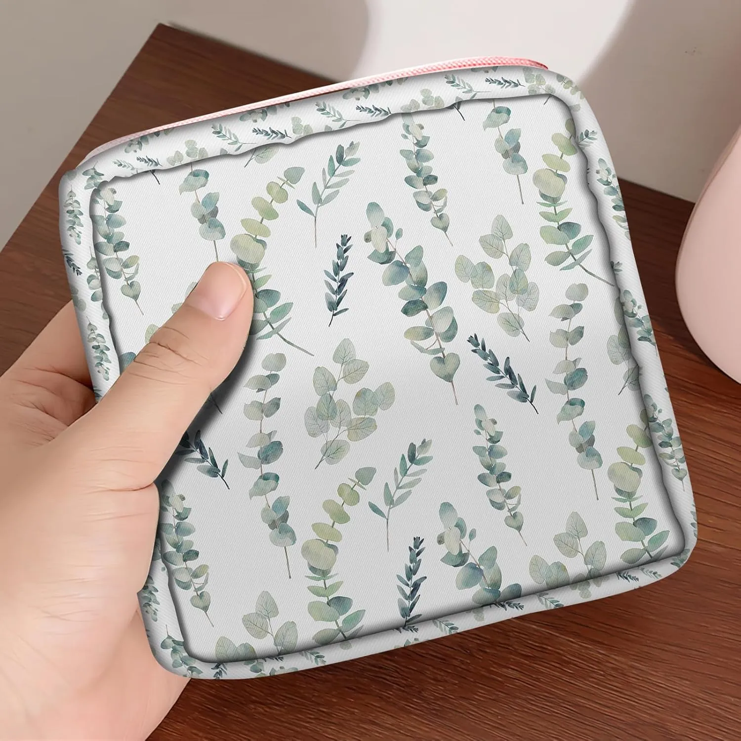 Travel Makeup Bag, Cute Cosmetic Bag Toiletry Bag for Women, Mini Make Up Pouches, Purse Cosmetic Organizer Cute Leaf